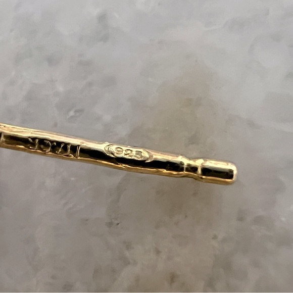 BELLEZZA Gold Paperclip Dangle Earrings - Picture 9 of 11